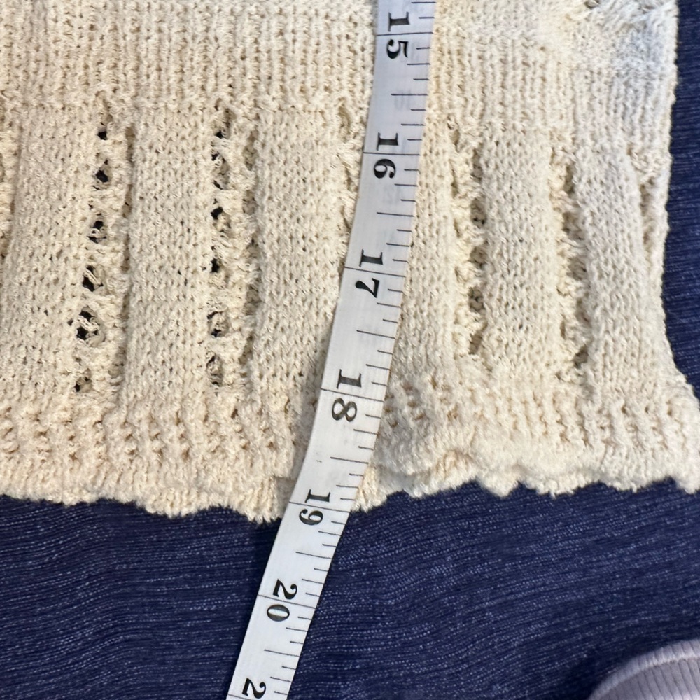 Madewell Scalloped-Trim Sweater Tee - Picture 7 of 9